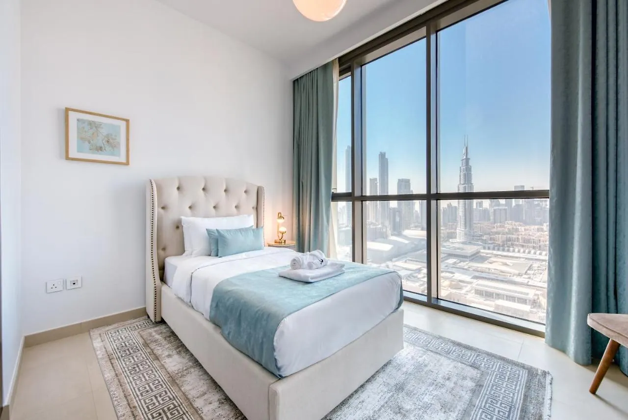 Spectacular Burj Khalifa And Fountain Views On 32Nd Floor Apartment Dubai