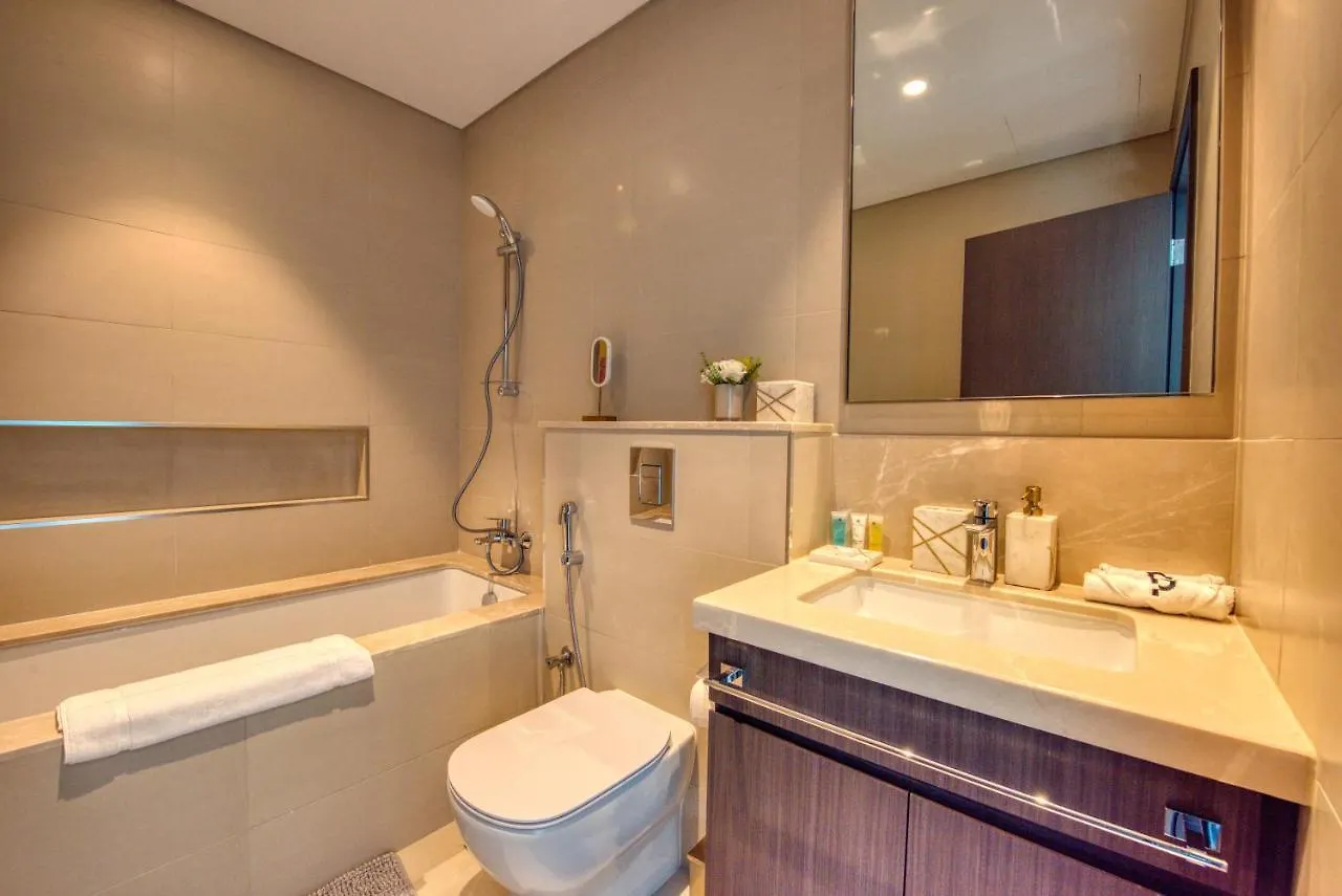 Spectacular Burj Khalifa And Fountain Views On 32Nd Floor Apartment Dubai
