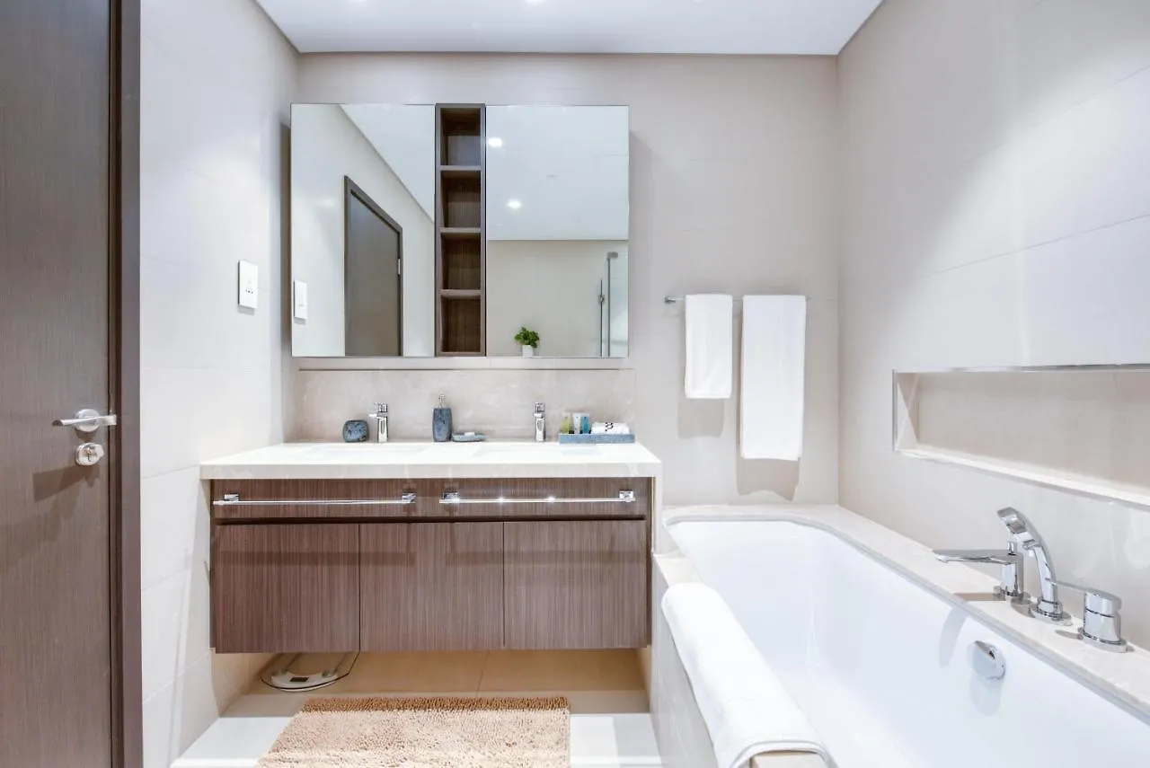 Spectacular Burj Khalifa And Fountain Views On 32Nd Floor Apartment Dubai 0*,  United Arab Emirates
