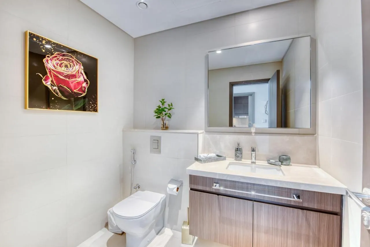 Spectacular Burj Khalifa And Fountain Views On 32Nd Floor Apartment Dubai